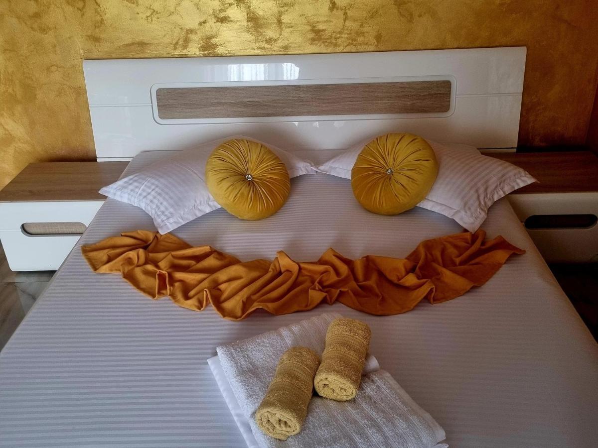 Studio cu terasă