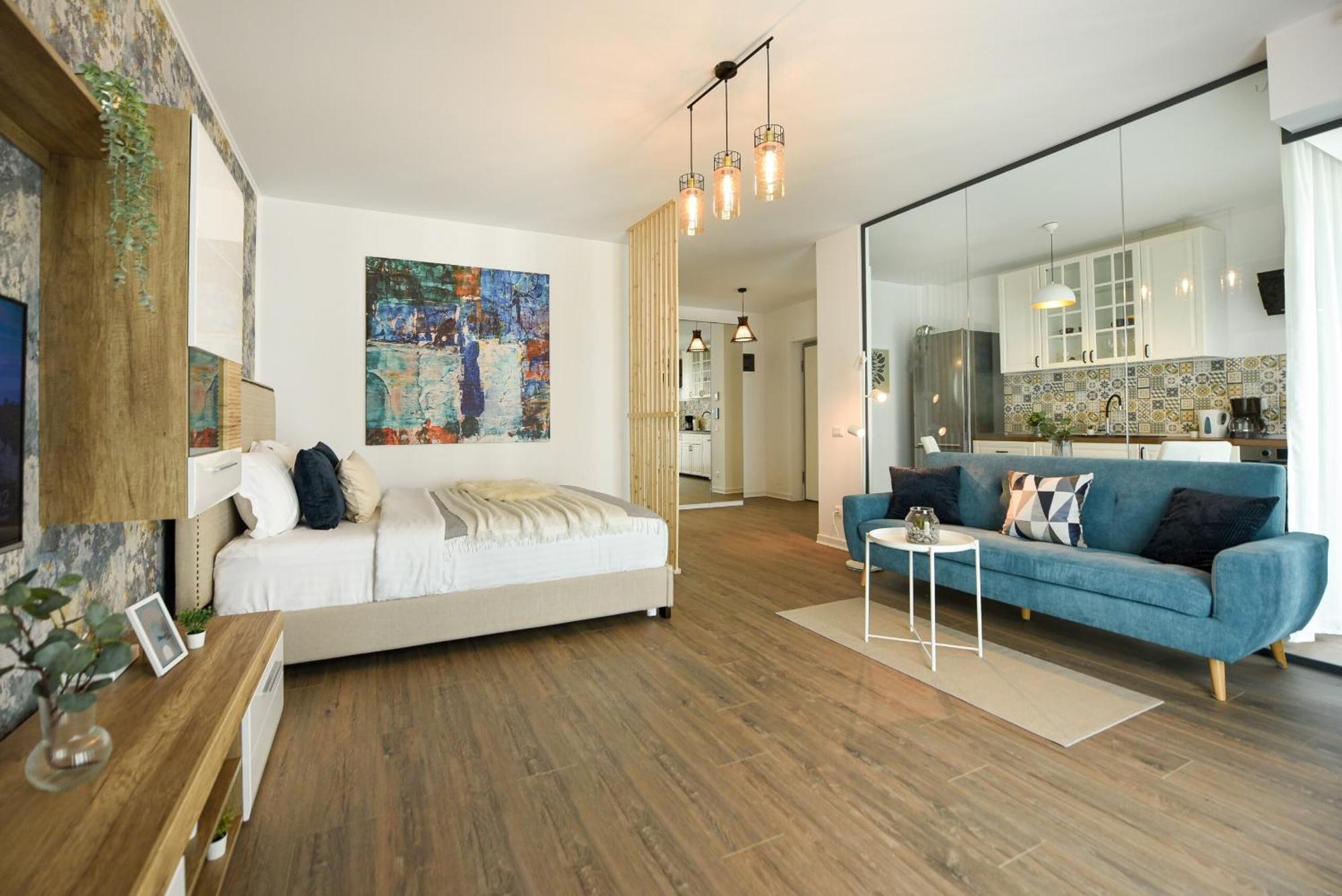 Studio cu balcon