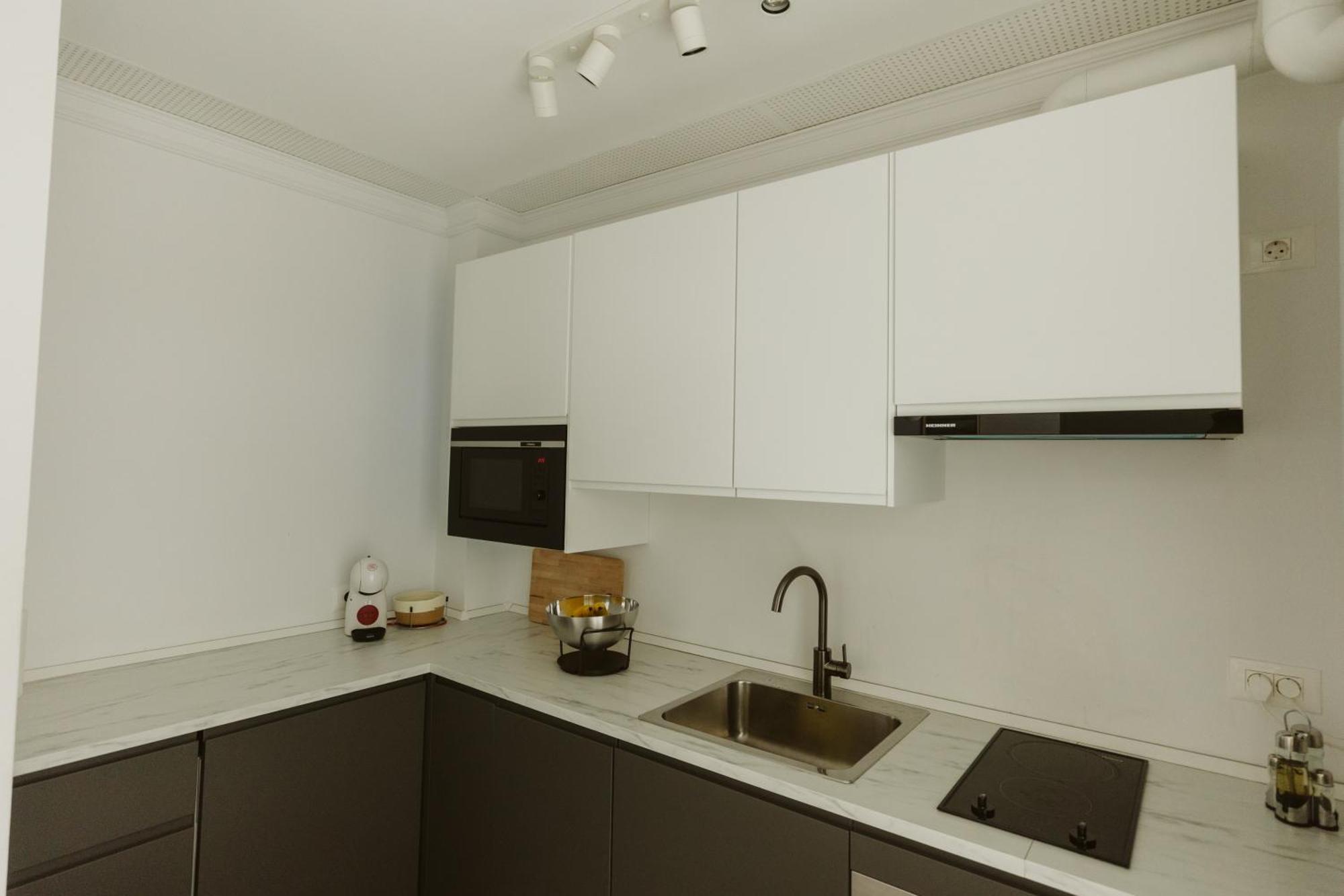 Studio cu balcon