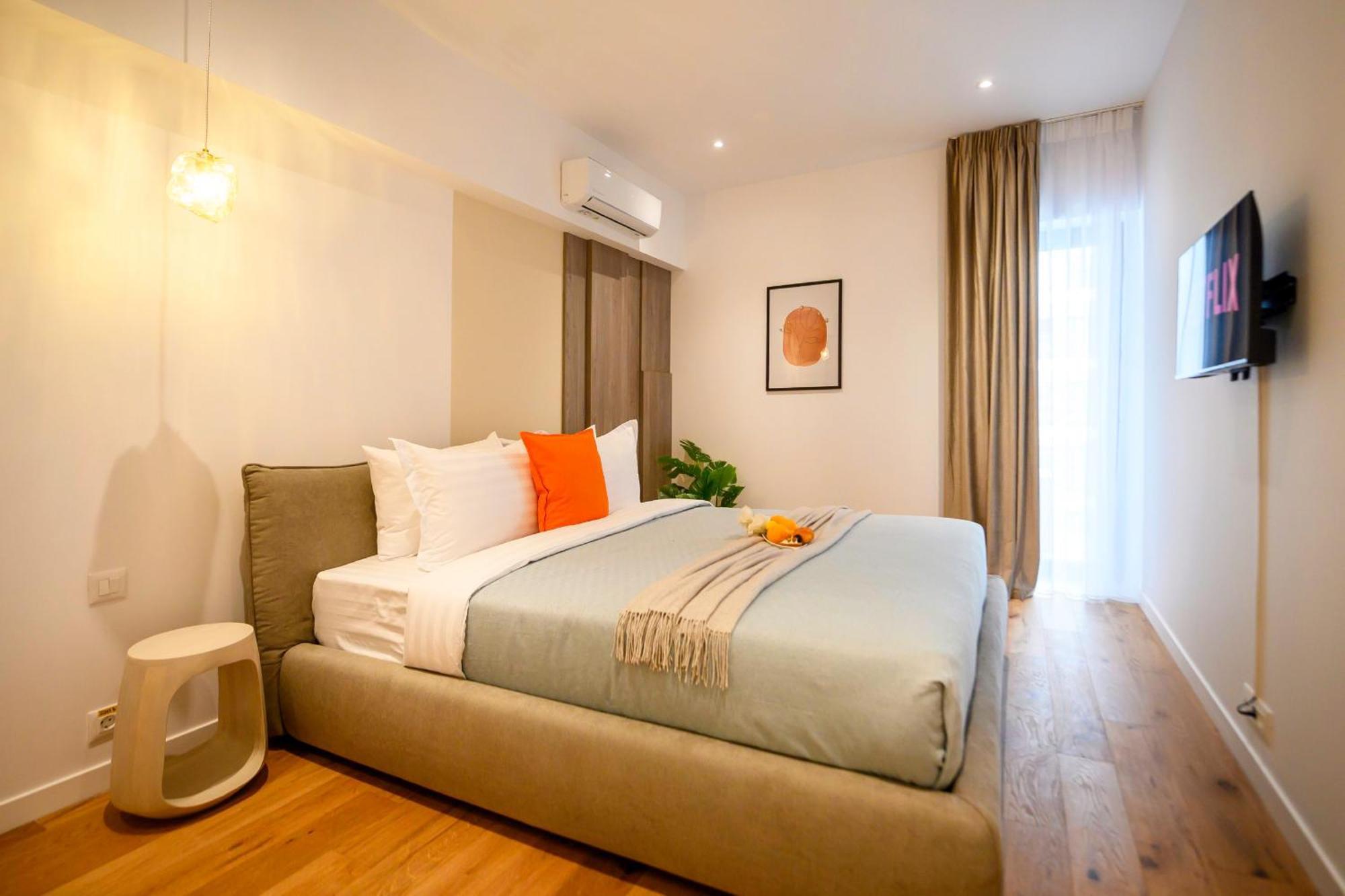 Apartament cu 1 dormitor şi balcon