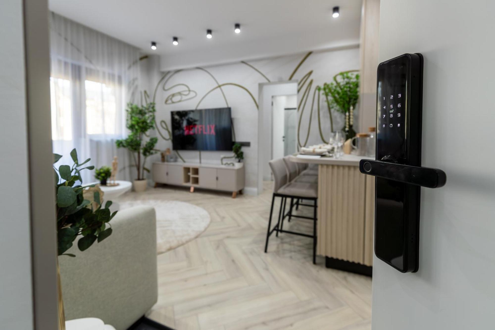 Exclusive One-Bedroom Apartment with Balcony and City View
