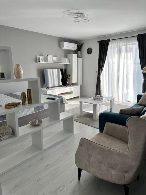 Studio cu balcon
