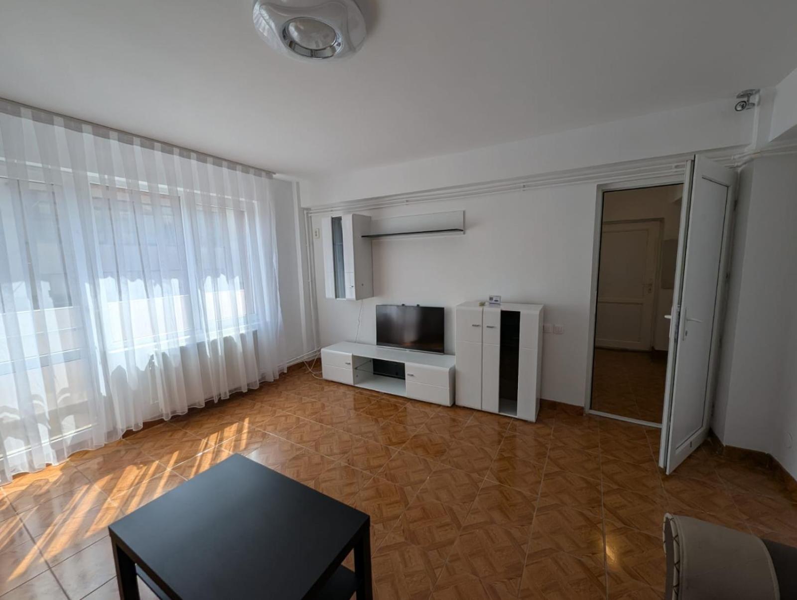 Apartament cu 1 dormitor