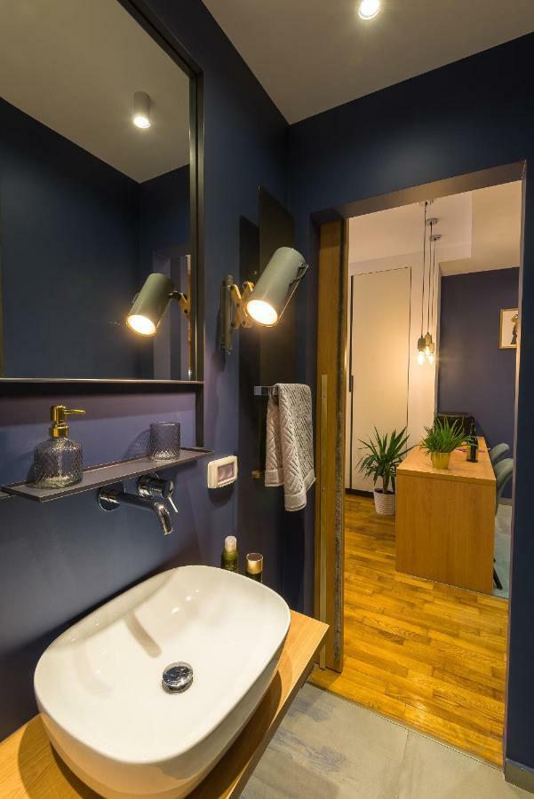 Apartament cu terasă