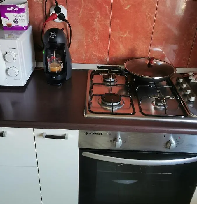 Bertigart Studio Apartment-1
