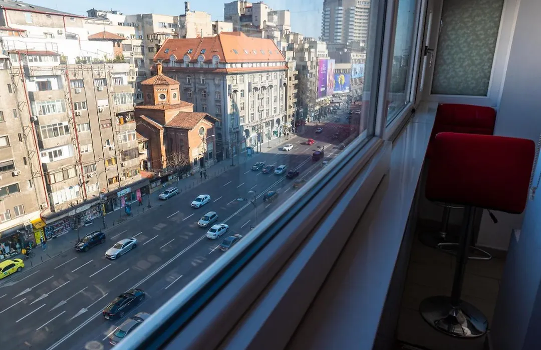 Chic 2-Room Apartment In The Heart Of Bucharest With Amazing View-1