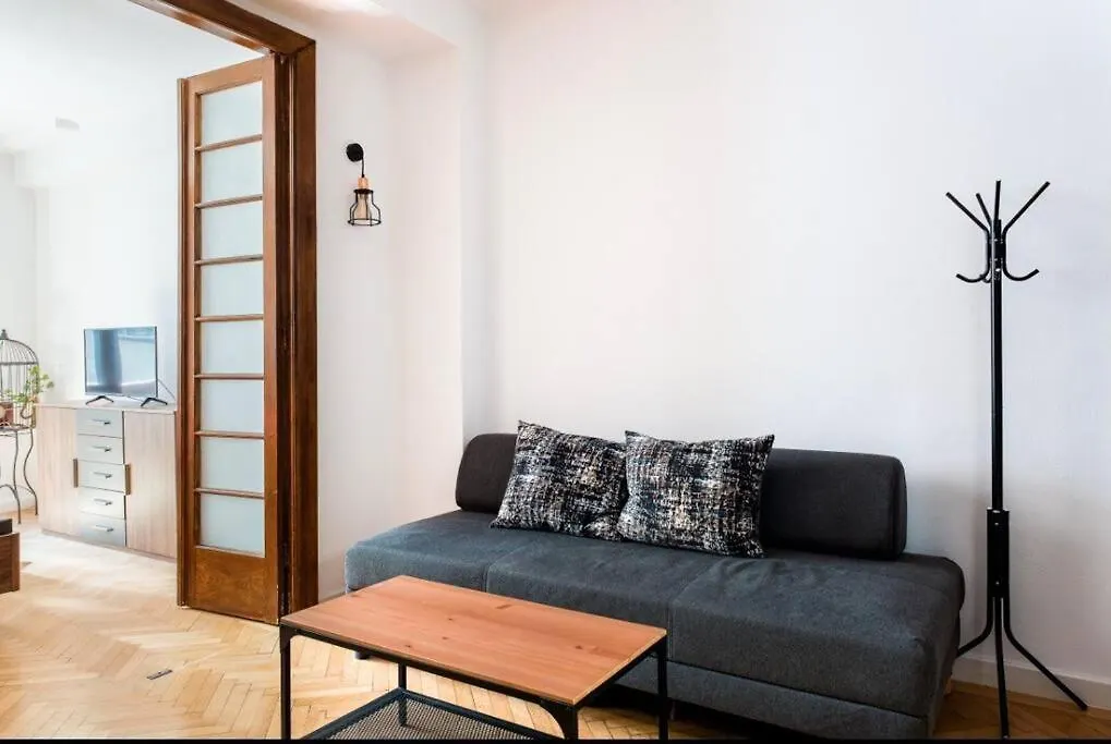 Classy Apartment Unirii Square-1