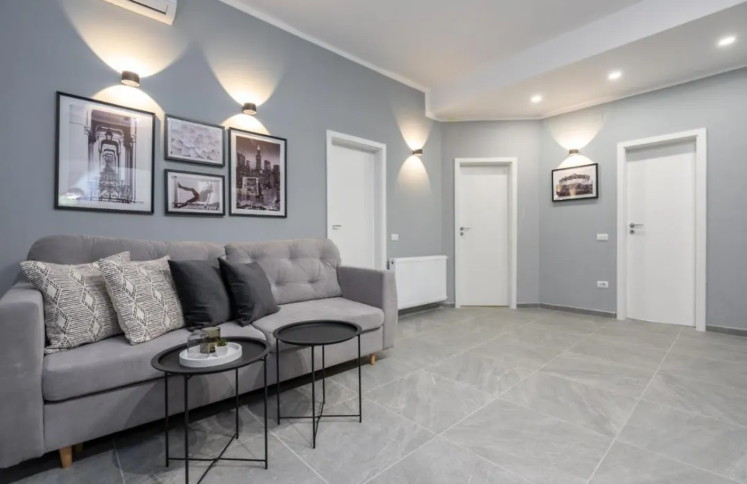 Gorgeous Apartament With View In Piata Universitatii-1