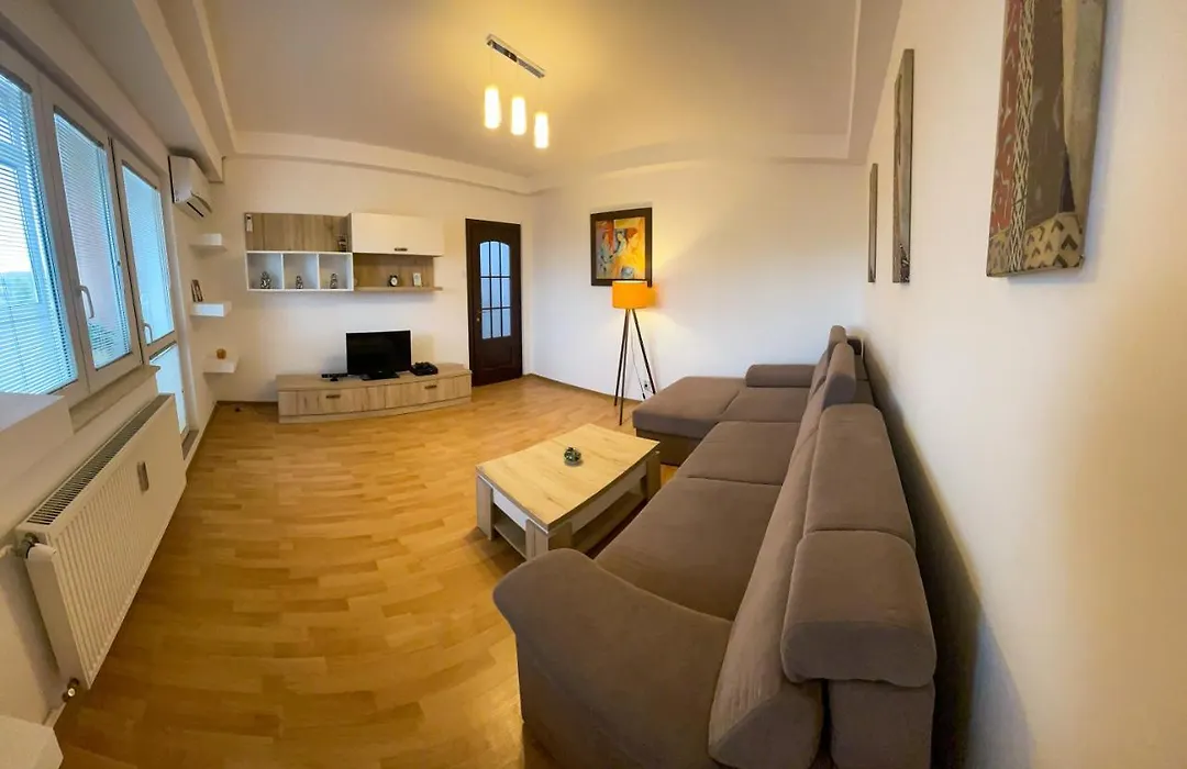 National Arena Mega Mall Elana Apartment-1