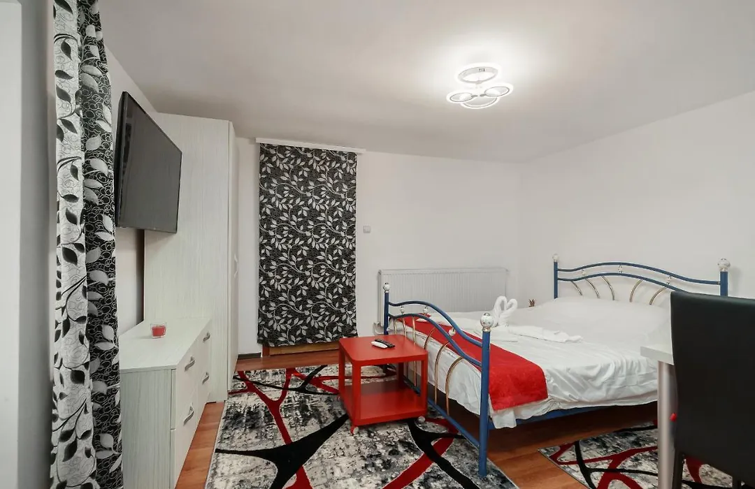 Stone Gate Apartment #3-1