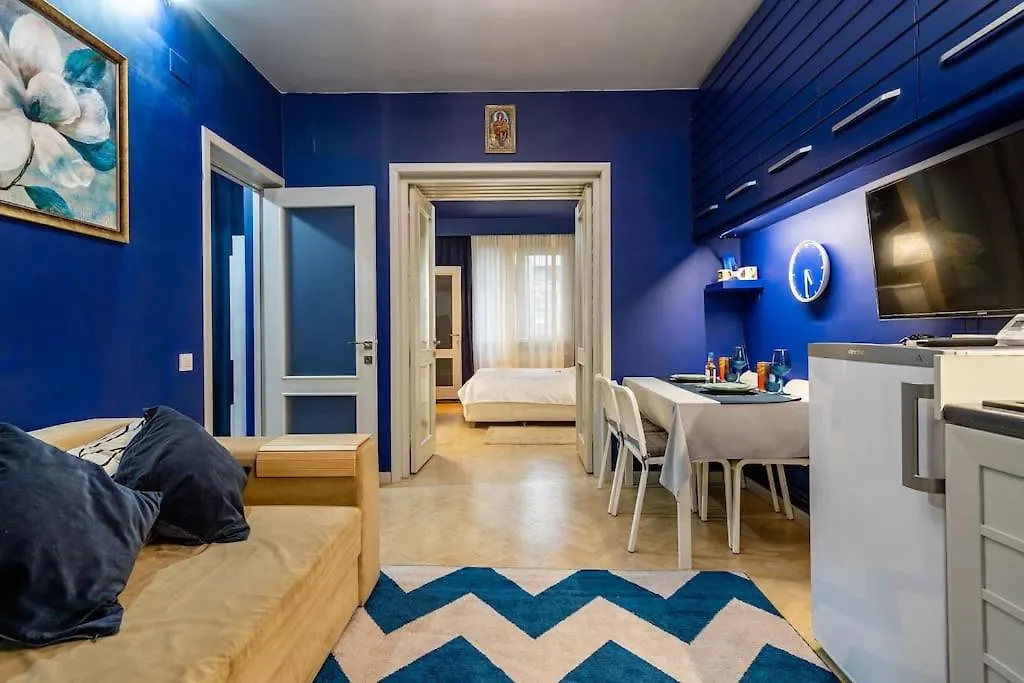 Modern - Central Apartment-1