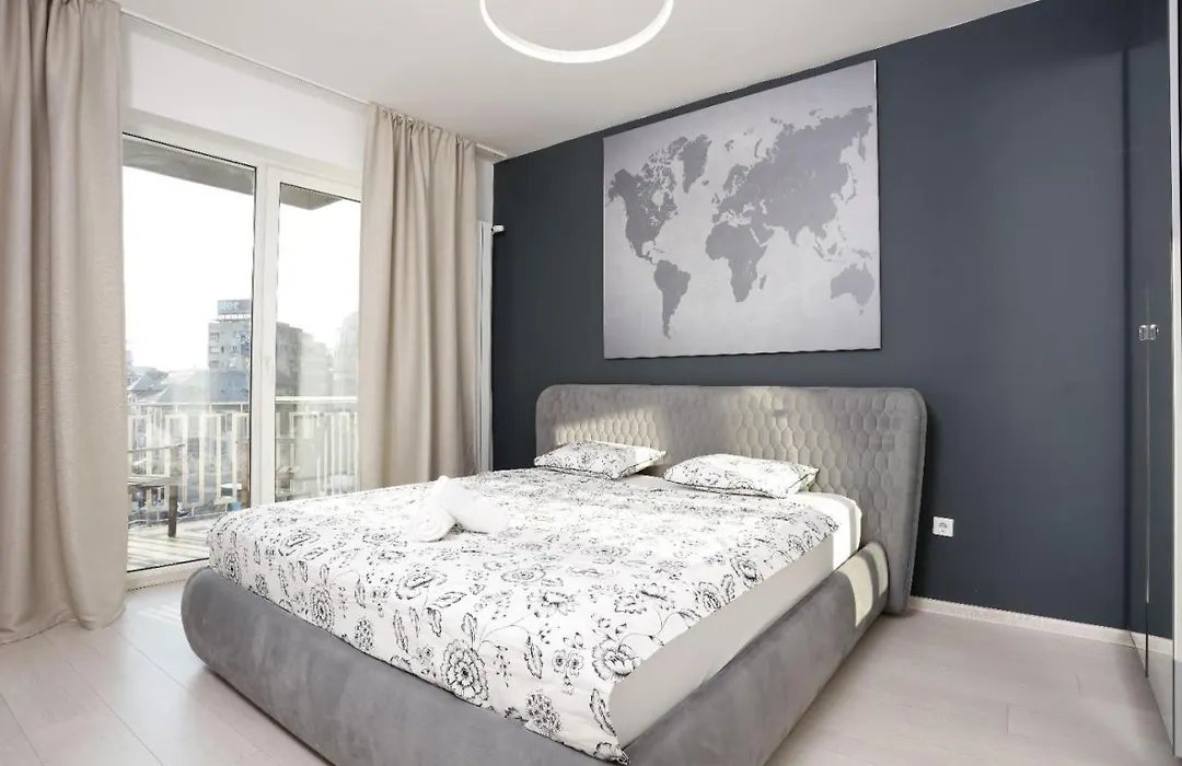 2 Bedroom Apartment With Amazing View In City Center-1