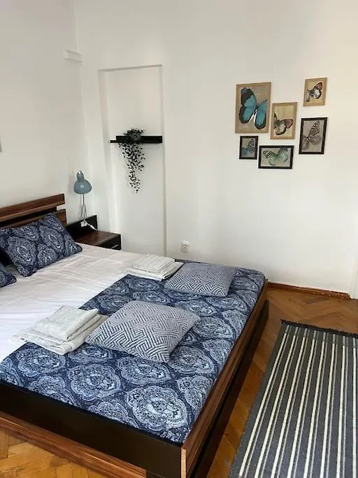 Apartament Ultracentral Universitate-1