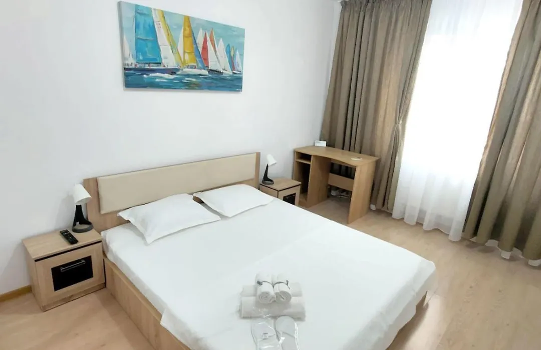 Hotel Studio Titan-1