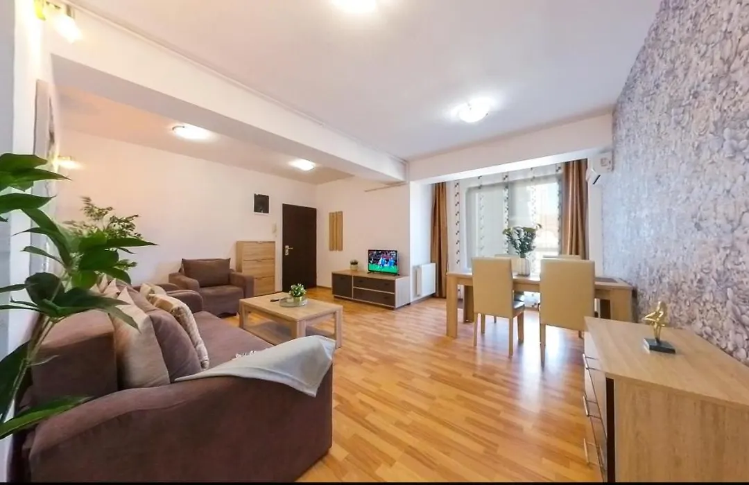 Old Town Flowery Apartment-1