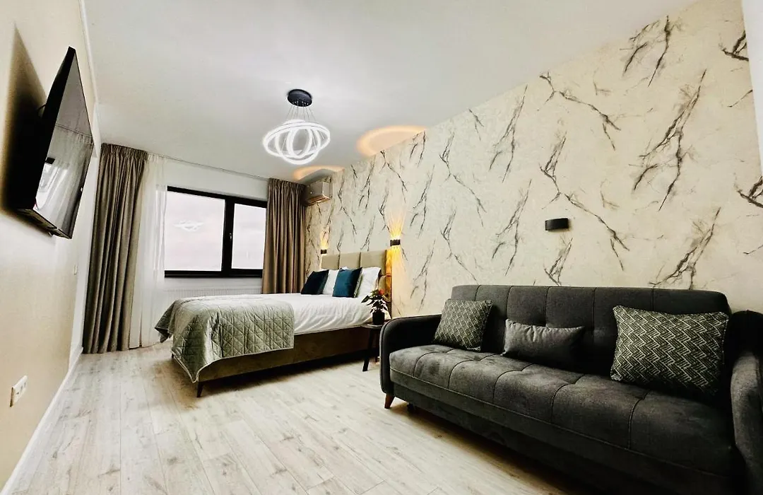 Rentforcomfort Sky Garden Studio-1