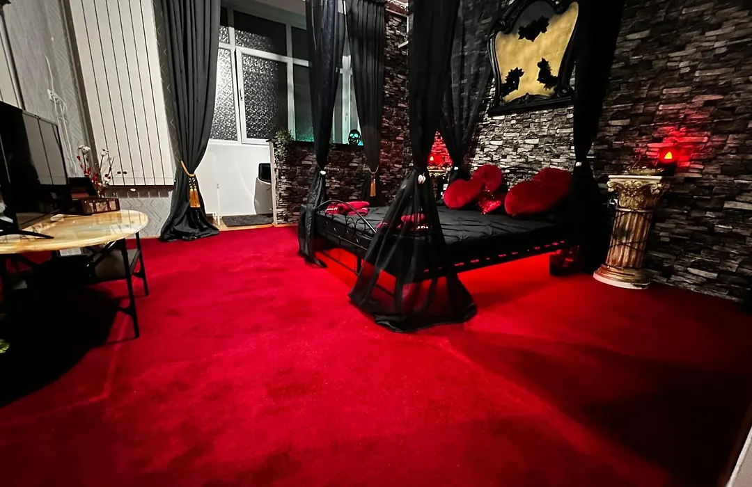 Heart Of Bucharest Erros Studio-1