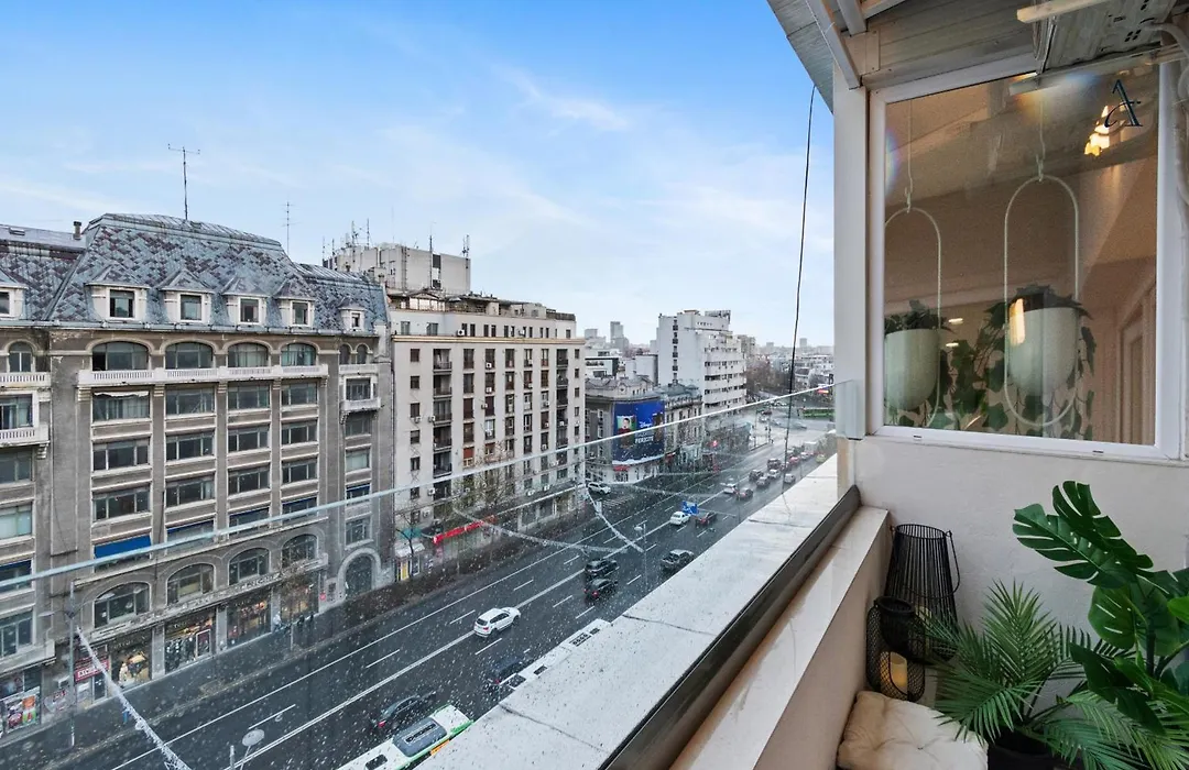 Penthouse Romana-1