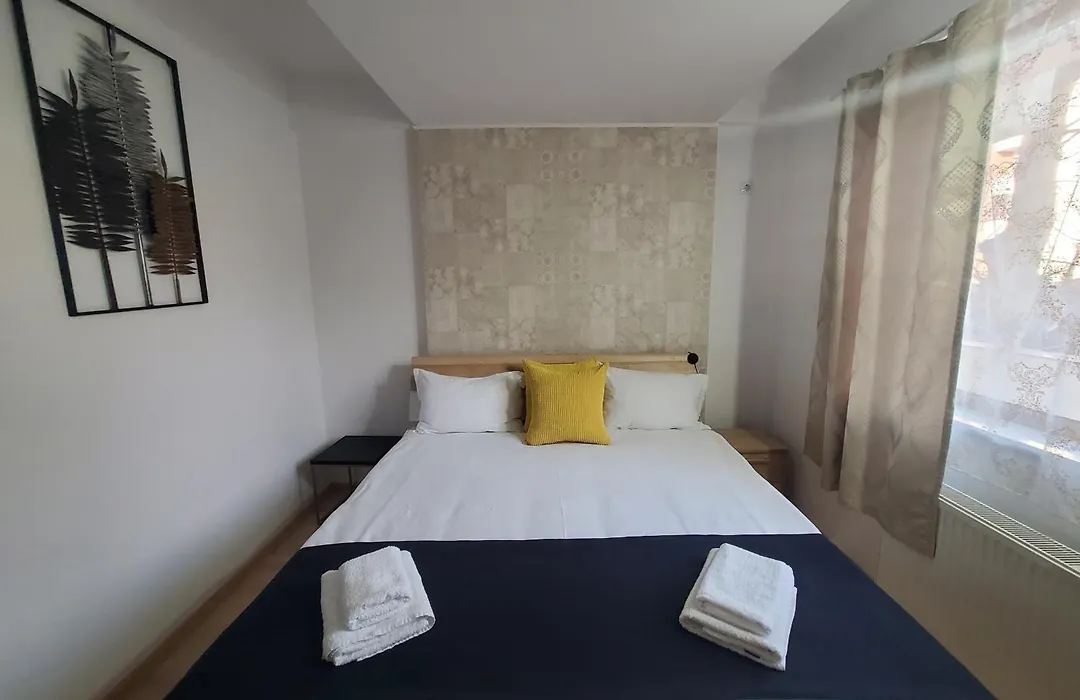 Morii Lake Apartment-1