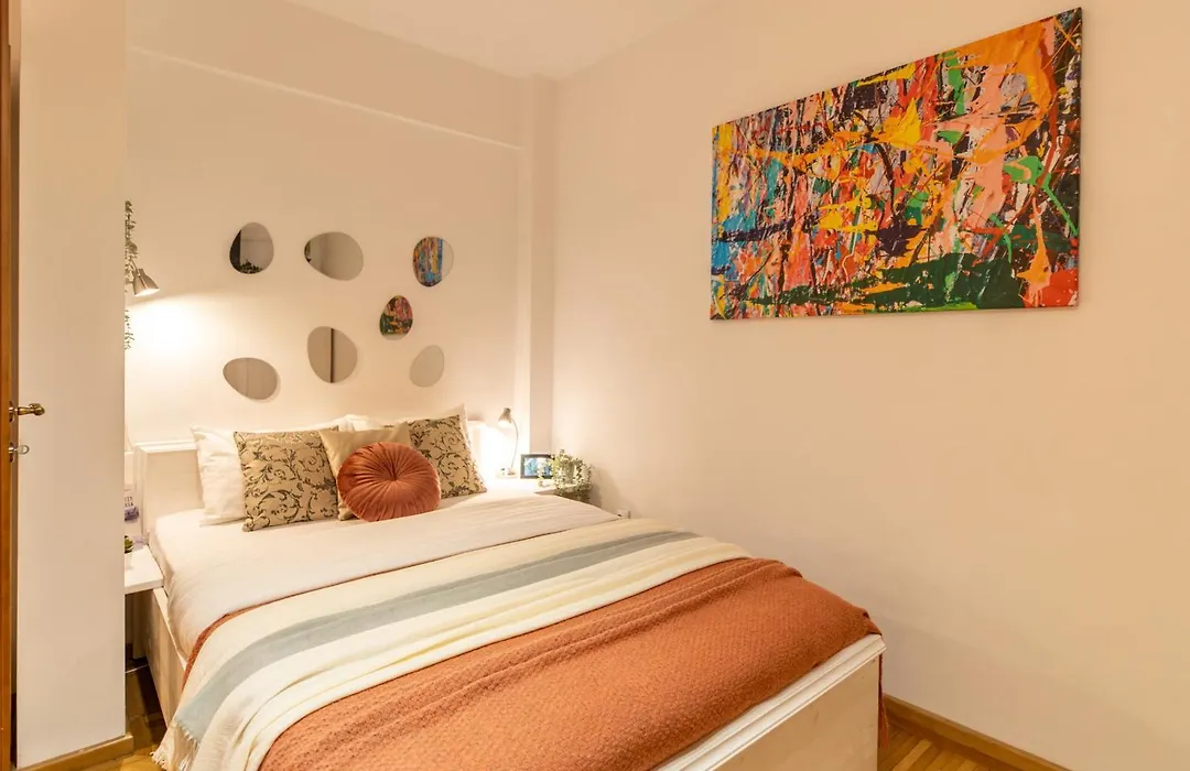 2Br Apartment At Piata Natiunilor Unite: Perfect For City Center Stays-1