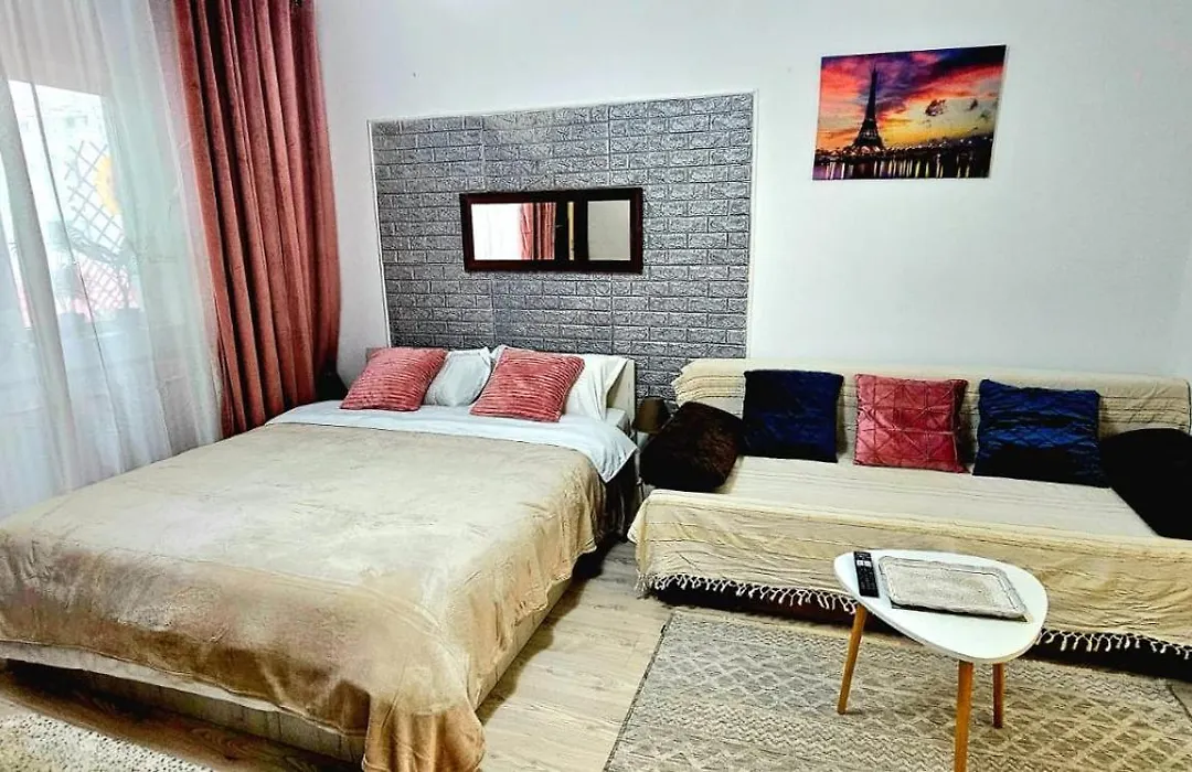 Tantra Studio 2 Rosetti-1