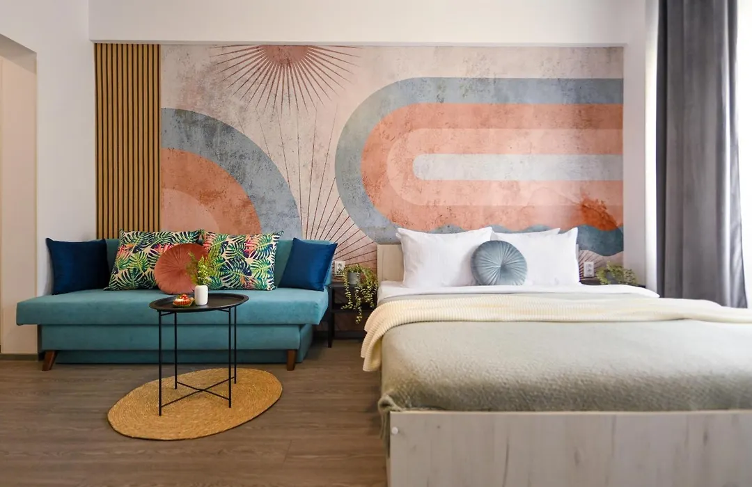 Old Town Charm - Modern & Comfortable Accommodation In The Heart Of The City-1