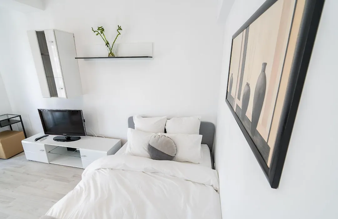 21 Residence Studio-1
