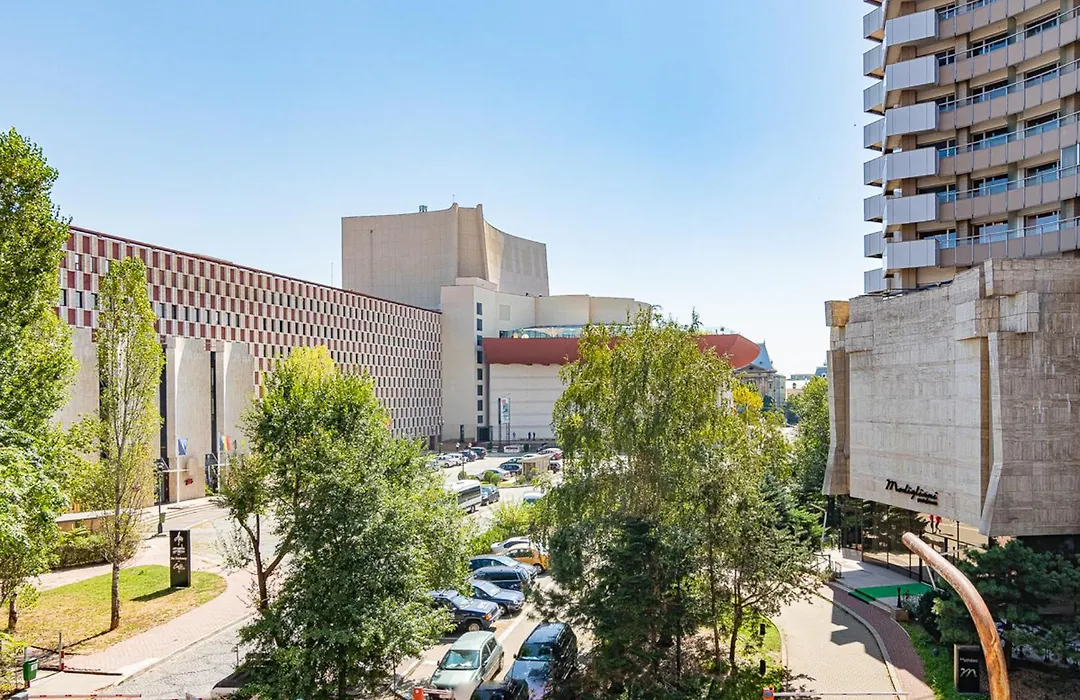 City Center-Cozy One Bedroom Apartment-1