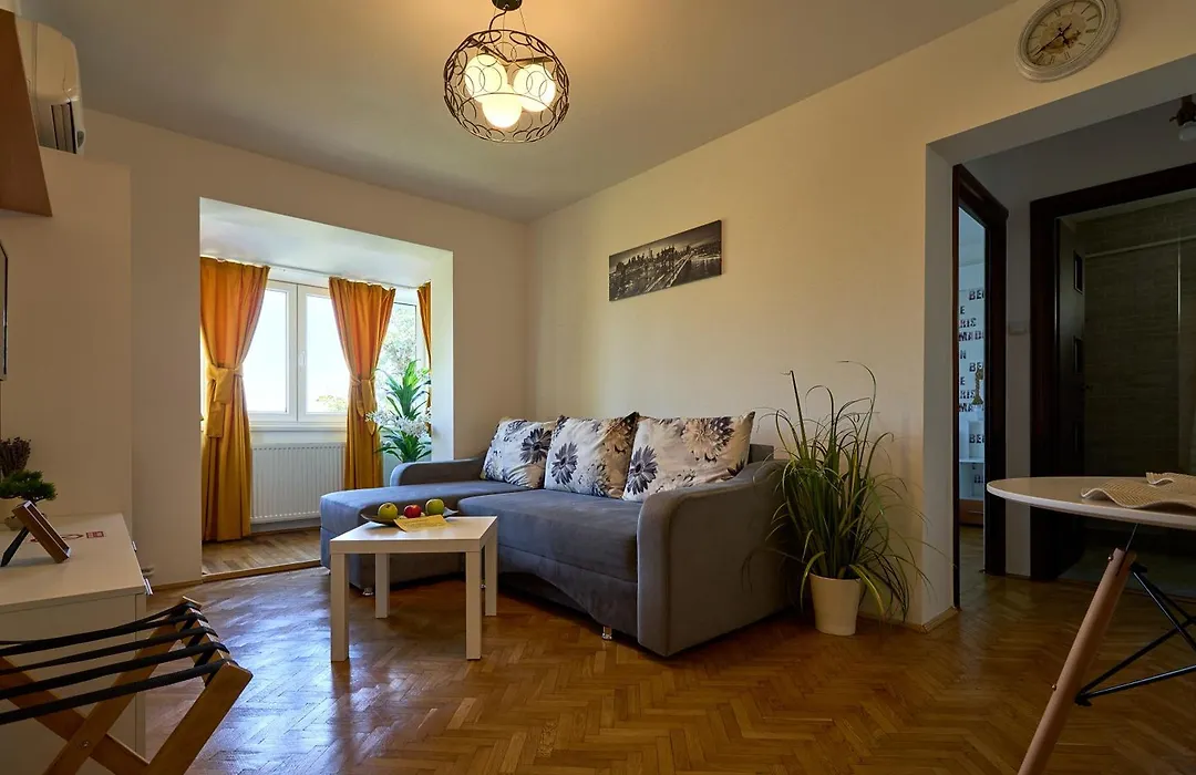 11 Baneasa Airport Apartament-1