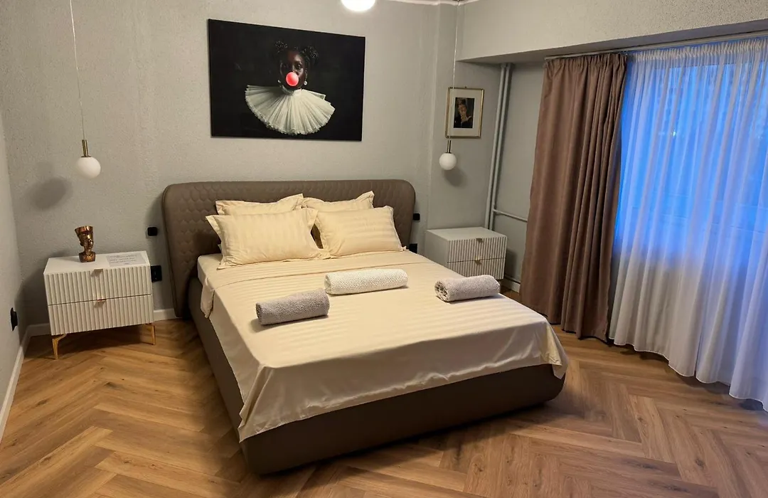 Apartament lux vedere Rond Alba Iulia-1