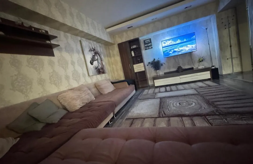 Luxury-1