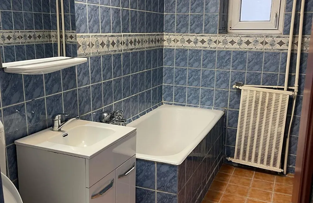 Zet Studio Vitan-1