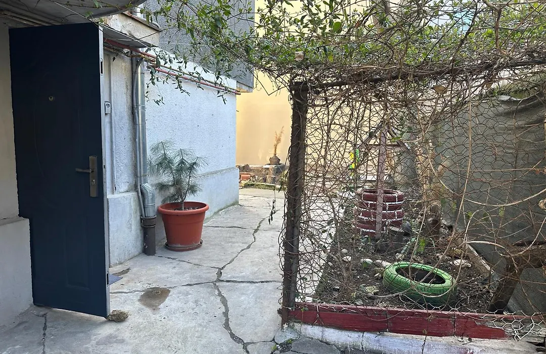 Athes Central Apartment-1