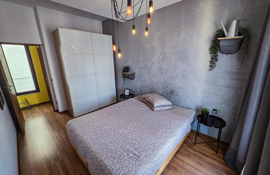 Cozy Two Rooms Downtown By Chr Luxury Propery-1