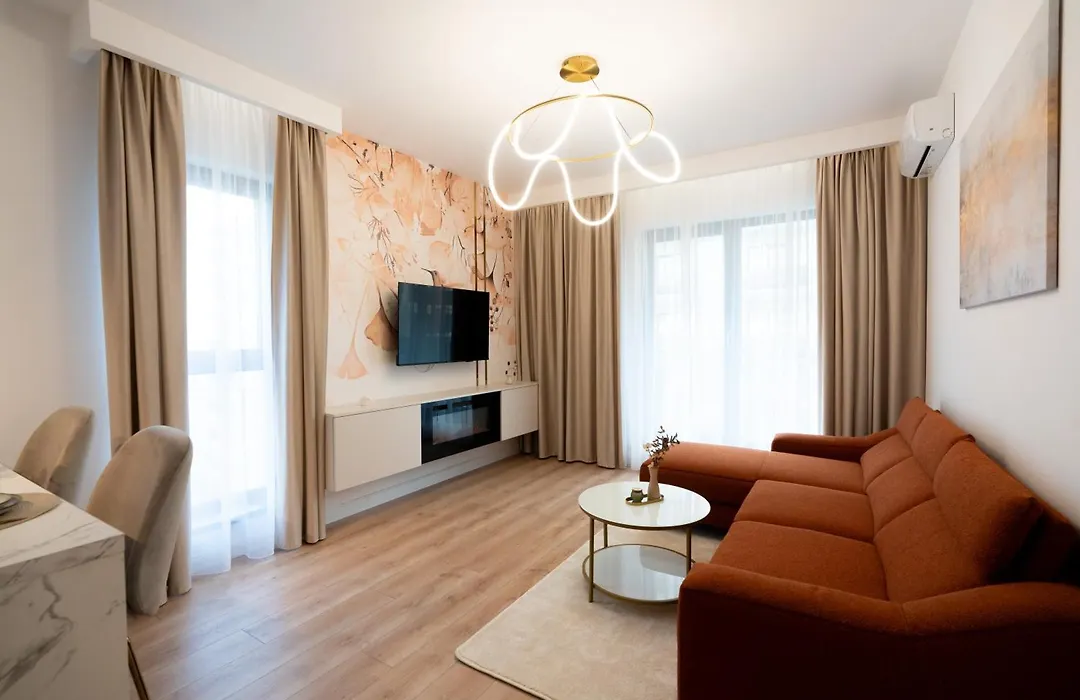 Soni Exclusive Apartments Plaza With Private Parking & Self Check-In-1