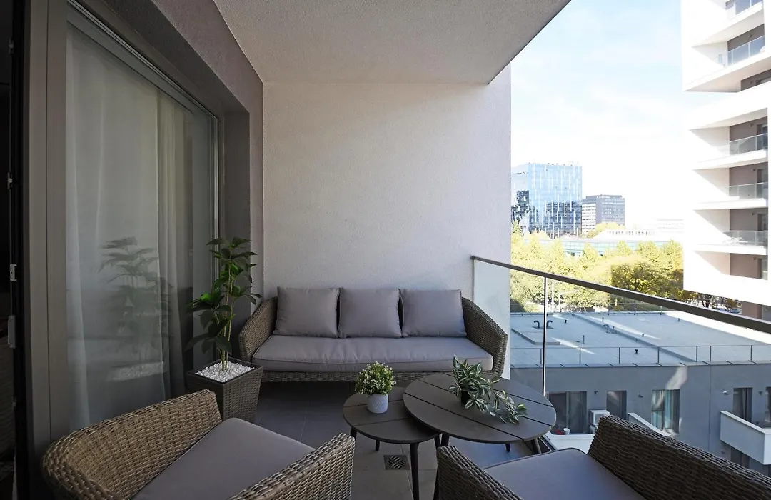 Zen Vista Apartment-1