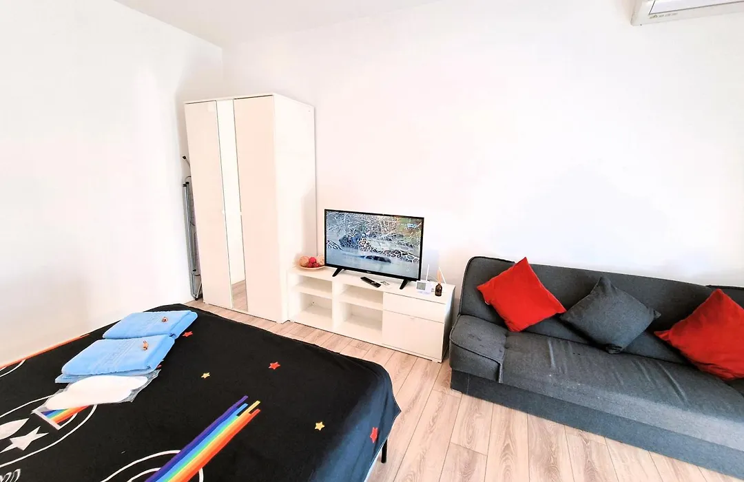 Plaza Residence Studio 2-1