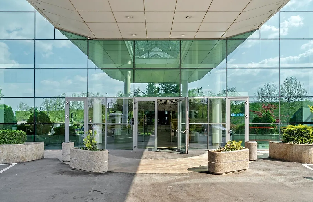 Rin Luxury Apartments-1