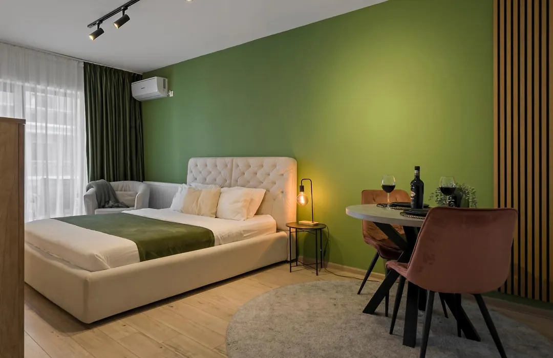 Greenplace-1