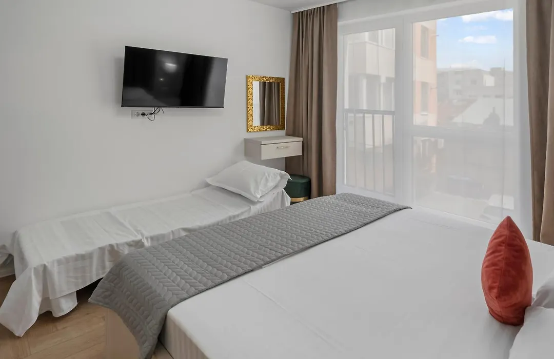 Boutique Hotel - Central Luxury Apartments-1