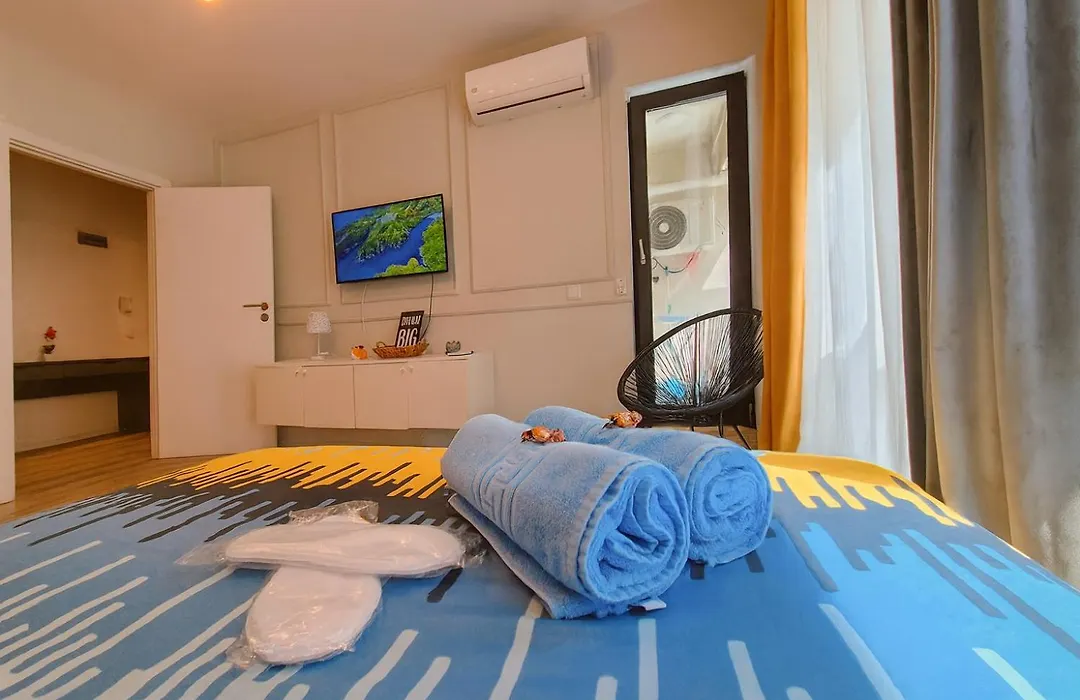 Plaza Residence Studio 3-1