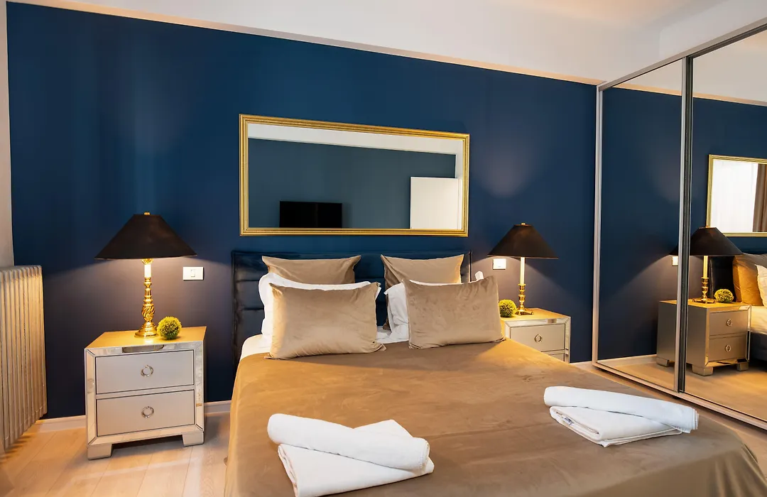 Metropole Apartments Studio City-1