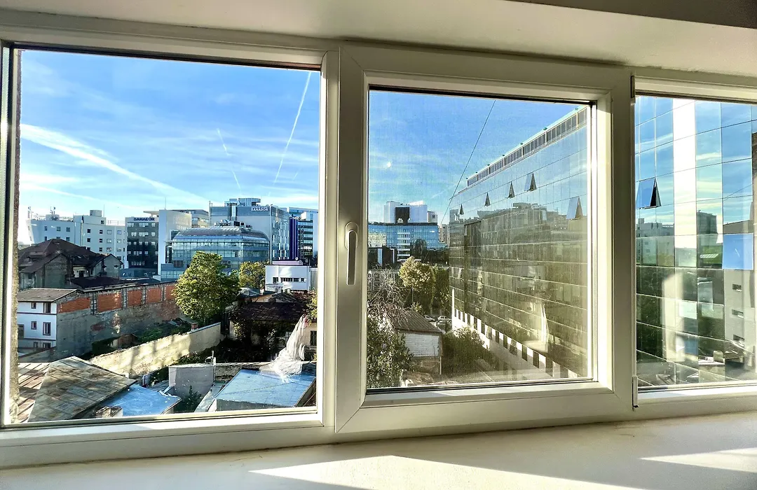 Downtown Victoria Apartments By Citybookings-1