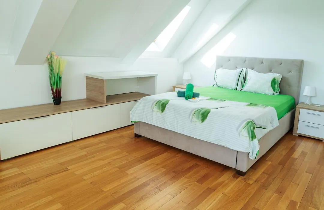 Bucharest Central E Apartment-1