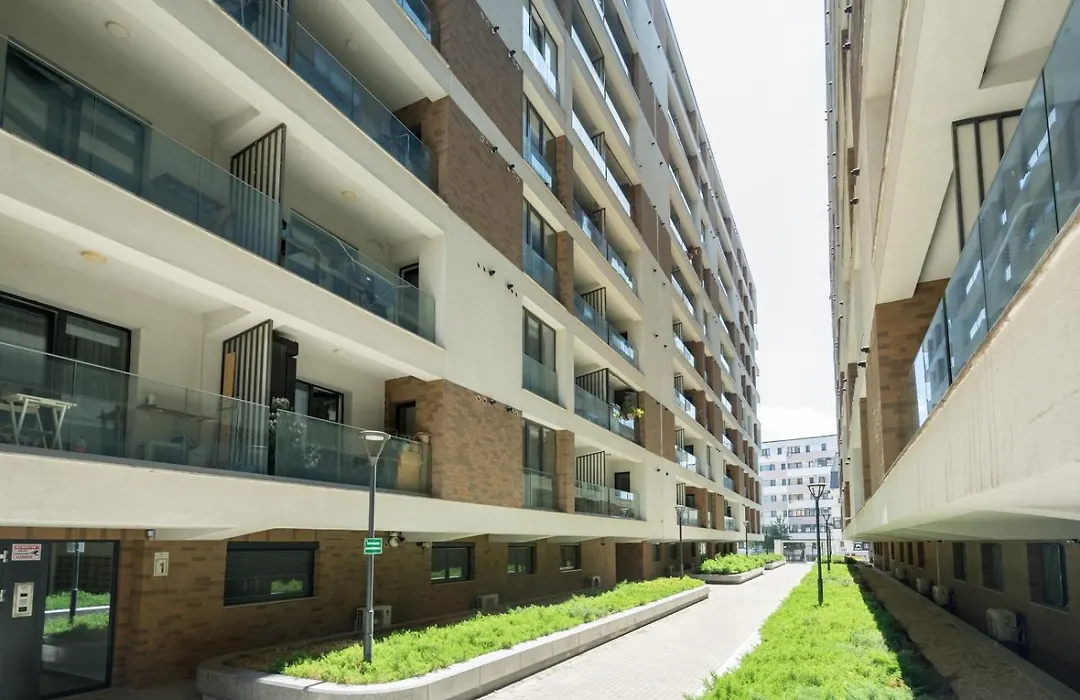 A Home Away - Politehnica Park - Grozavesti Business Campus-1