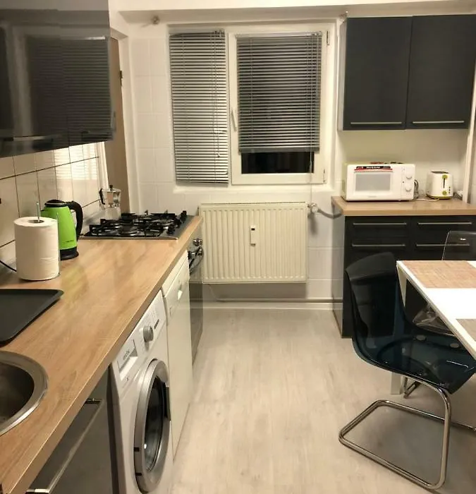 Green Apartment 59-1