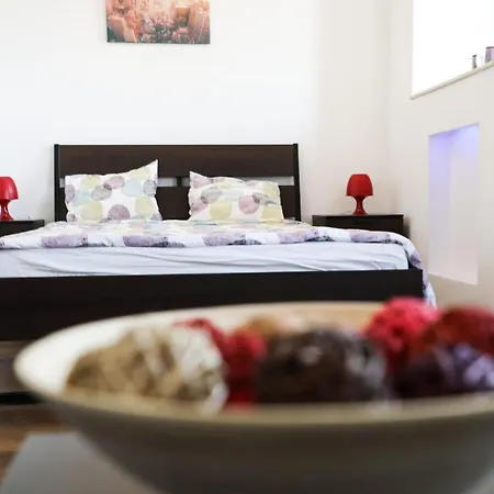 Ultracentral Cozy Apartment Near Old Town-3