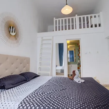 Ultracentral Cozy Apartment On Calea Victoriei With Amazing View-2