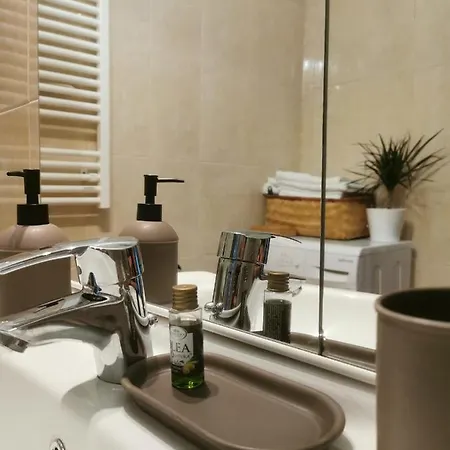 Bertigart Studio Apartment-2