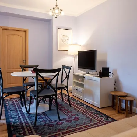 Studio City Center - Victoriei Square-2